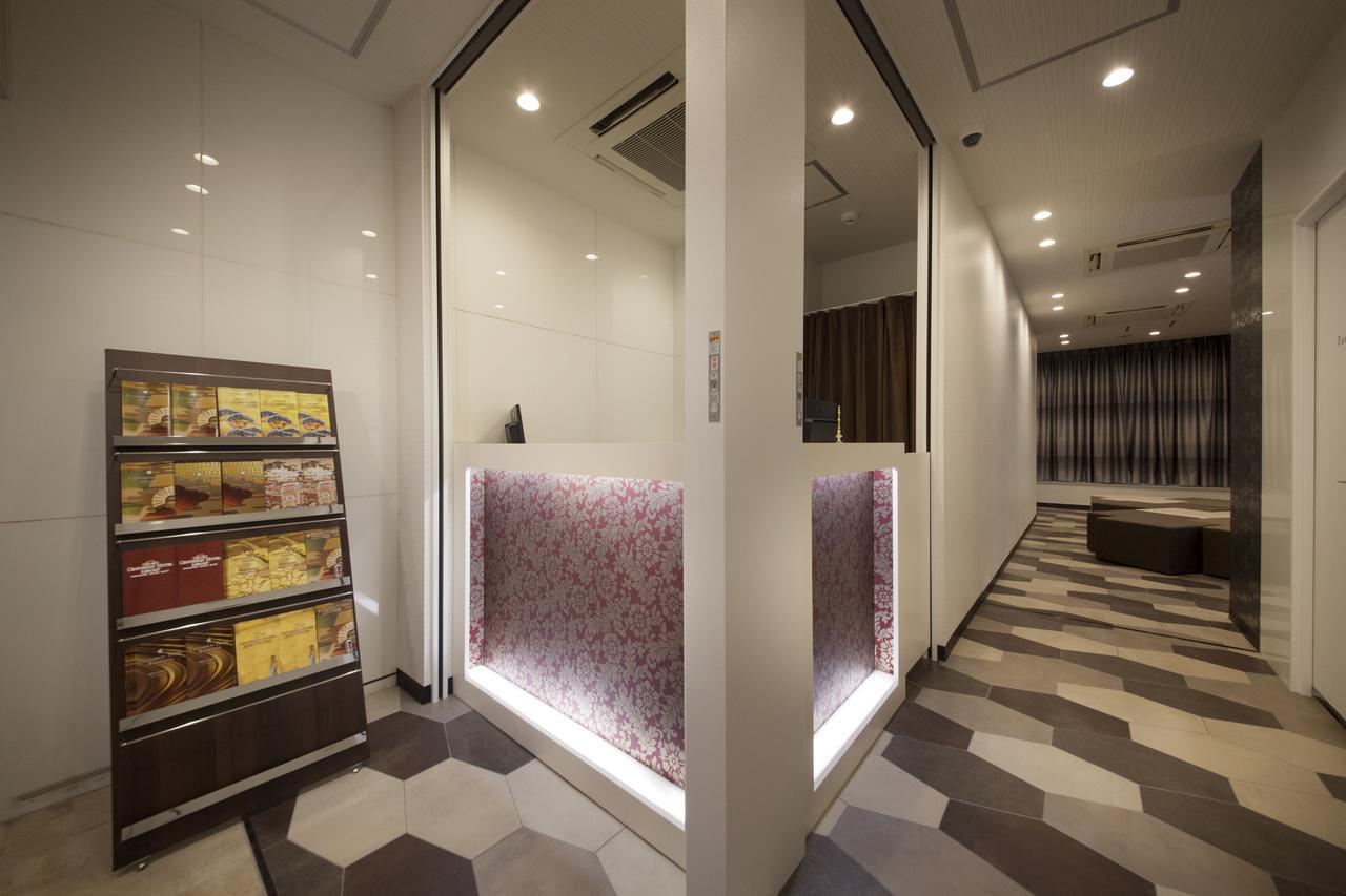 Centurion Ladies Hostel Ueno Park Tokió Kültér fotó