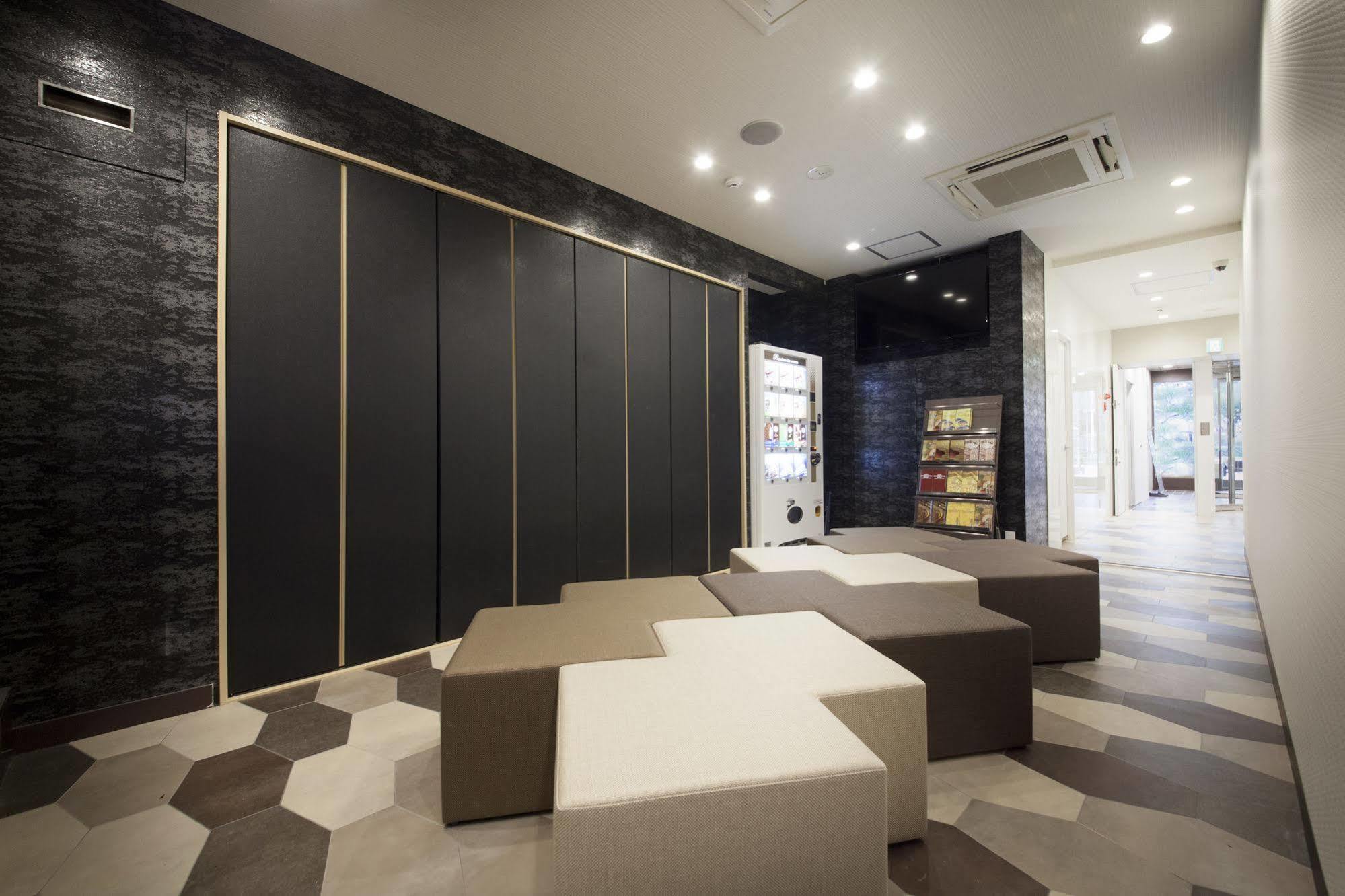 Centurion Ladies Hostel Ueno Park Tokió Kültér fotó