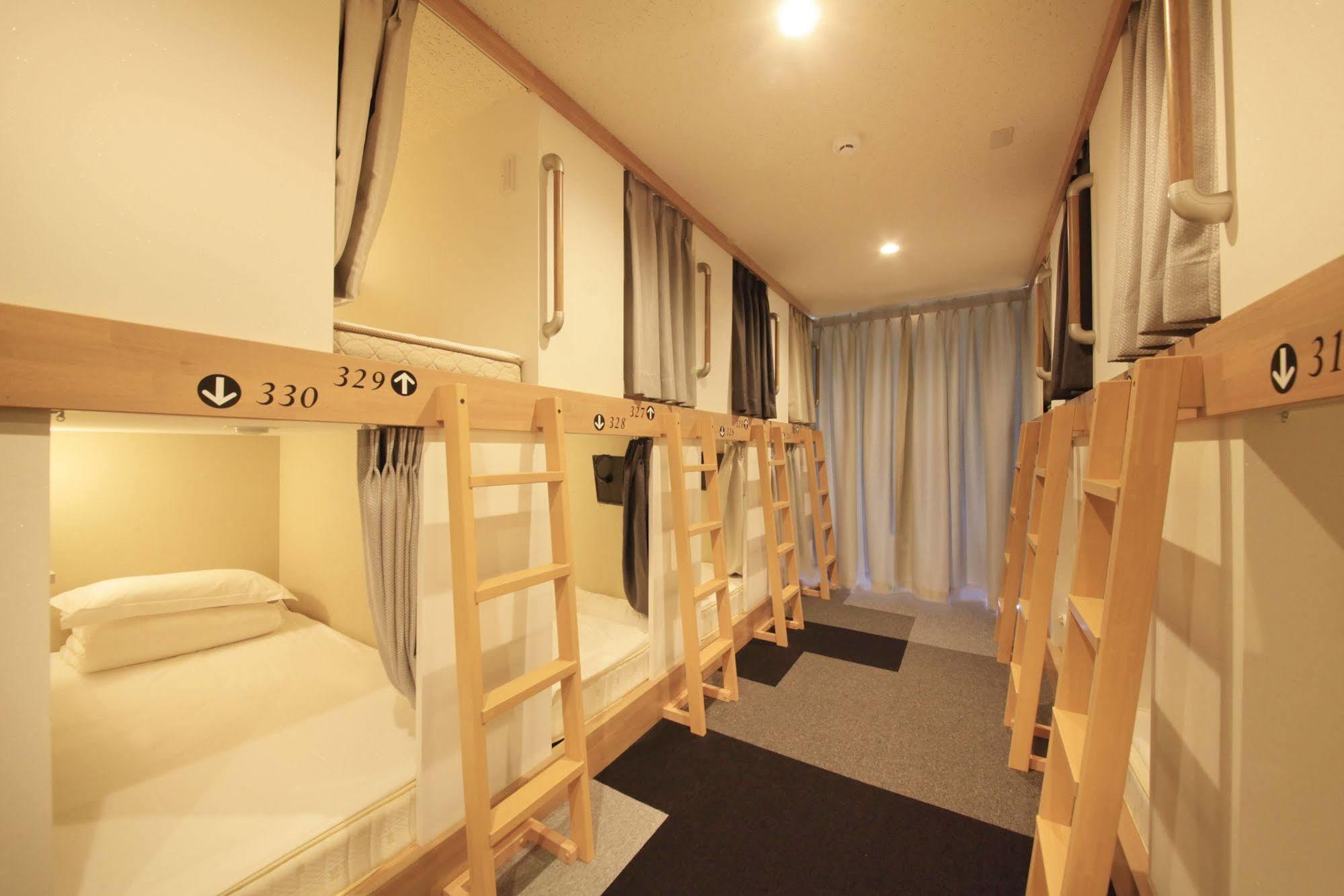 Centurion Ladies Hostel Ueno Park Tokió Kültér fotó