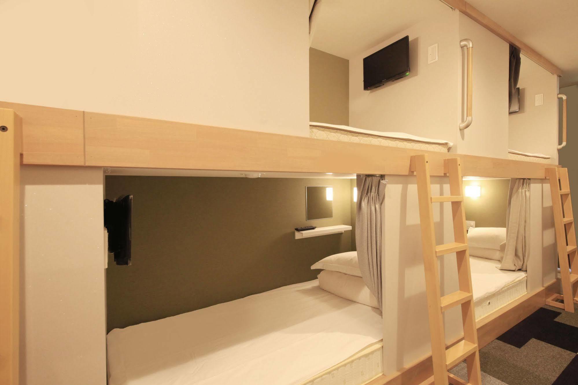 Centurion Ladies Hostel Ueno Park Tokió Kültér fotó