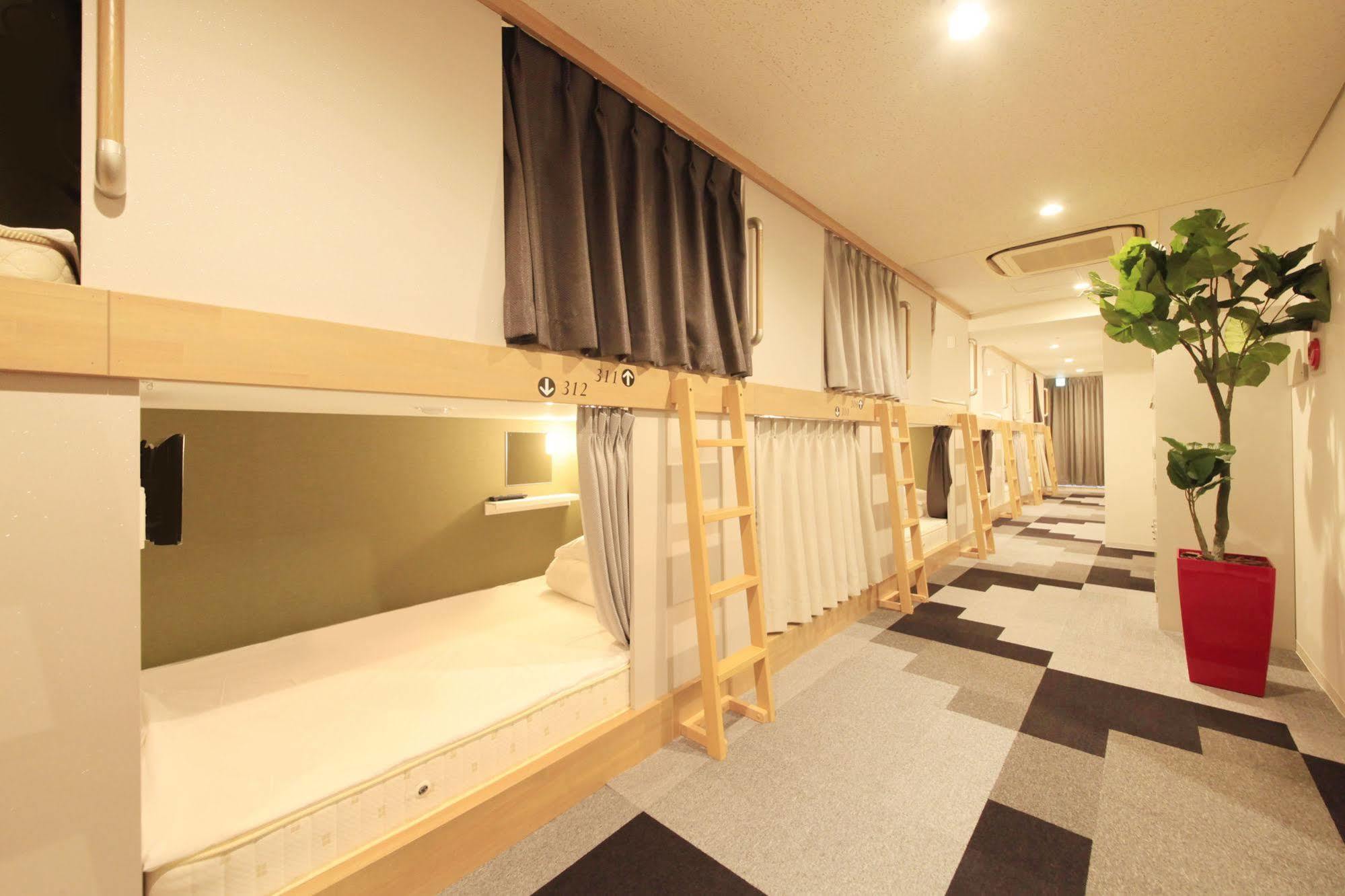 Centurion Ladies Hostel Ueno Park Tokió Kültér fotó
