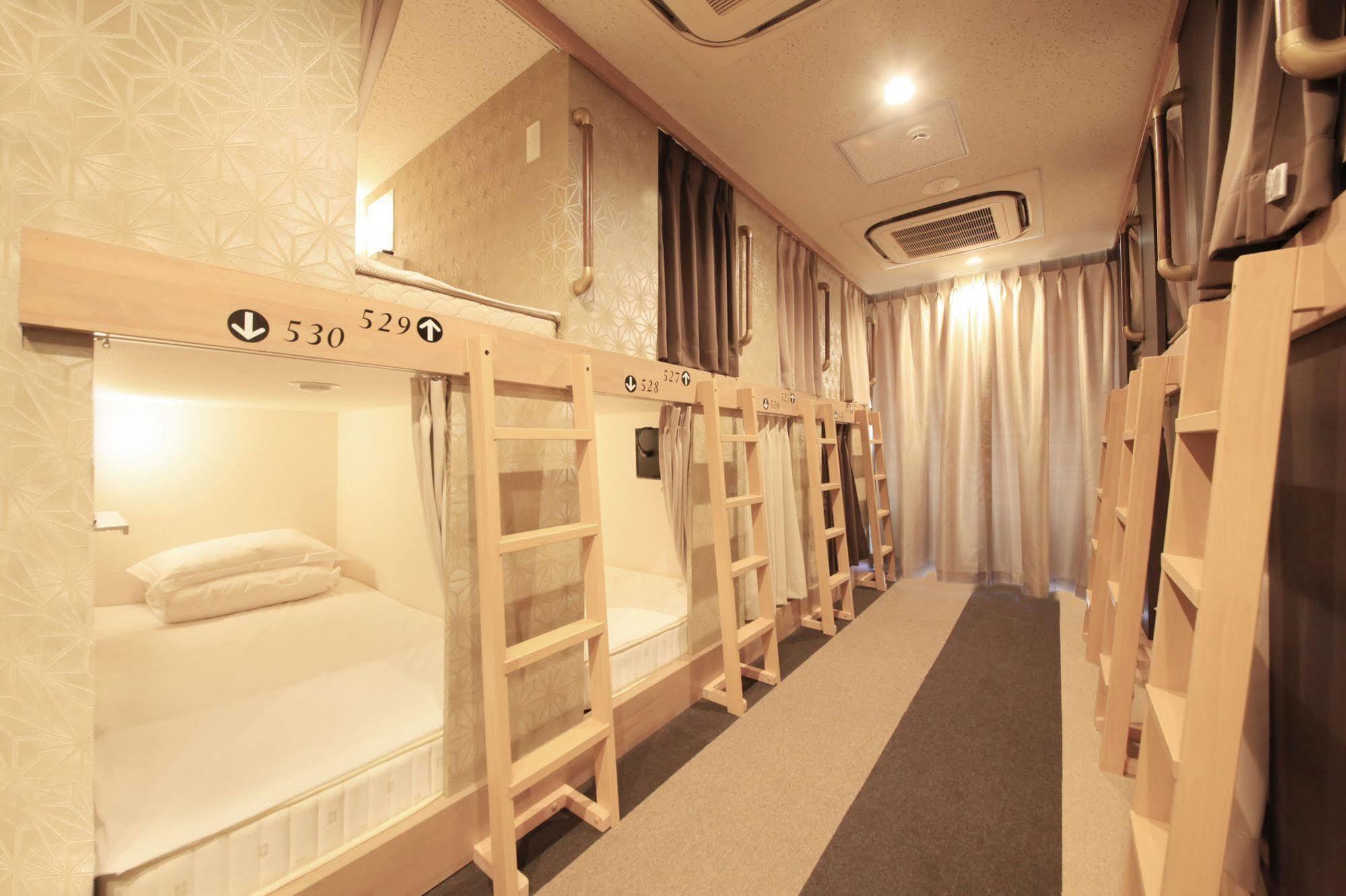 Centurion Ladies Hostel Ueno Park Tokió Kültér fotó